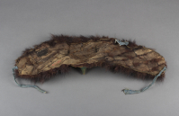 Tlingit%20artist%2C%20%3Cb%3E%3Ci%3E%20Headdress%20Frontlet%3C%2Fi%3E%3C%2Fb%3E%2C%20ca.%201890%2C%20painted%20wood%20and%20bear%20fur%2C%20Museum%20Purchase%3A%20Indian%20Collection%20Subscription%20Fund%2C%20Rasmussen%20Collection%20of%20Northwest%20Coast%20Indian%20Art%2C%20no%20known%20copyright%20restrictions%2C%2048.3.429